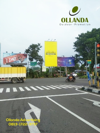 space billboard kosong subang